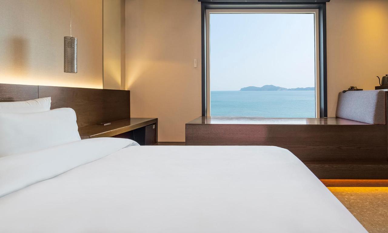 Stubborn Hotel Geoje Ngoại thất bức ảnh