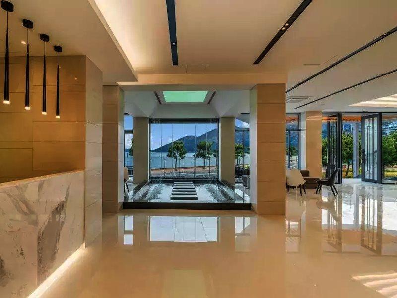 Stubborn Hotel Geoje Ngoại thất bức ảnh