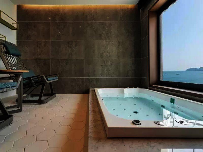 Stubborn Hotel Geoje Ngoại thất bức ảnh